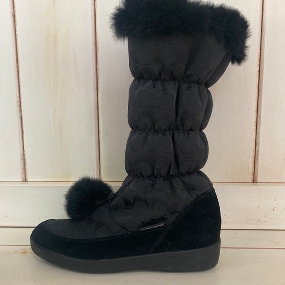 COACH Black Theona Rabbit Fur Snow Boots Size 7.5 EUC - Picture 5 of 16